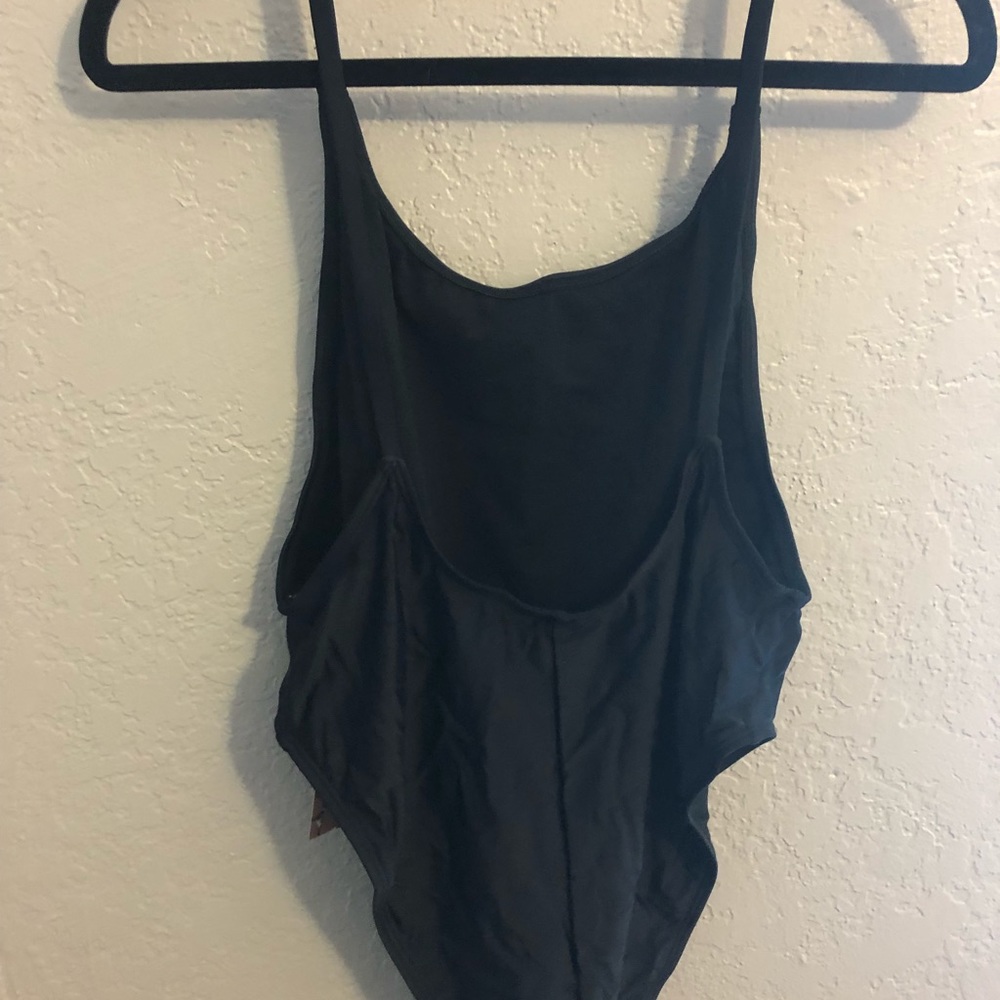Swimsuit - Picture 2 of 3